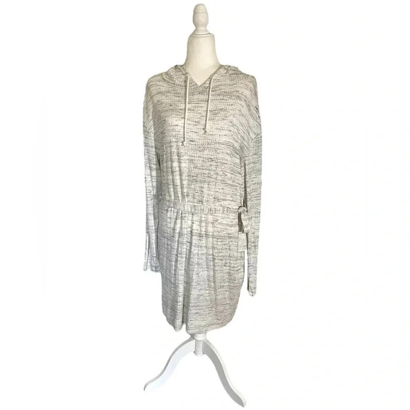 NWOT Venus Hooded Sweater Lounge Dress - Picture 1 of 4